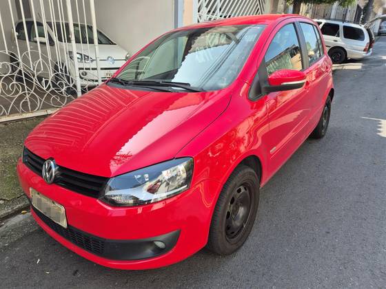 VOLKSWAGEN FOX 1.6 MI 8V FLEX 4P MANUAL VOLKSWAGEN FOX 1.6 MI 8V FLEX 4P MANUAL